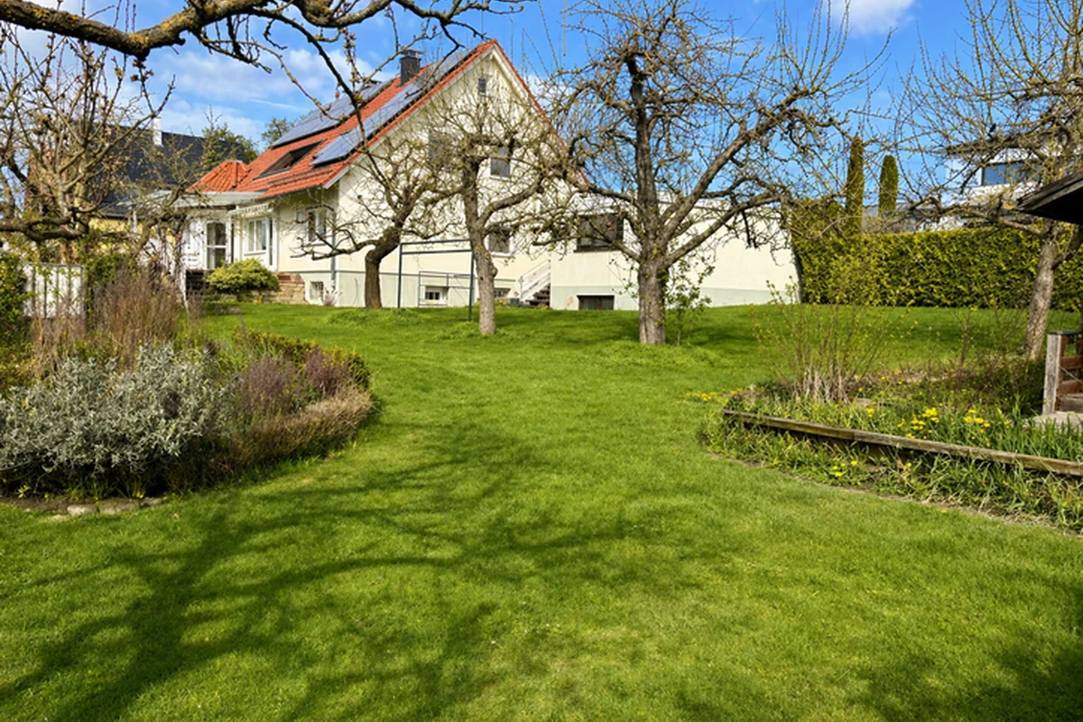 Verkauftes Wohnhaus im Landkreis München mit großzügigem Garten, Referenz Kopp Real Estate